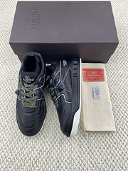 VALE·NTI·NO· Sneakers VS012